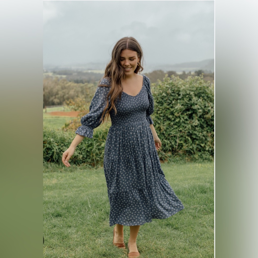 Neuflora Blue Everett Dress